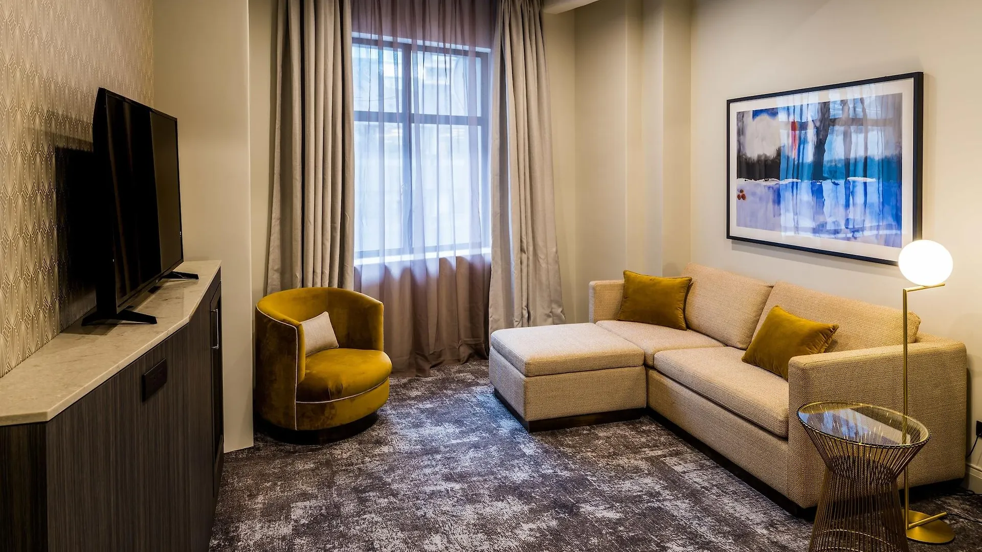 Doubletree By Hilton Wellington Hotel
