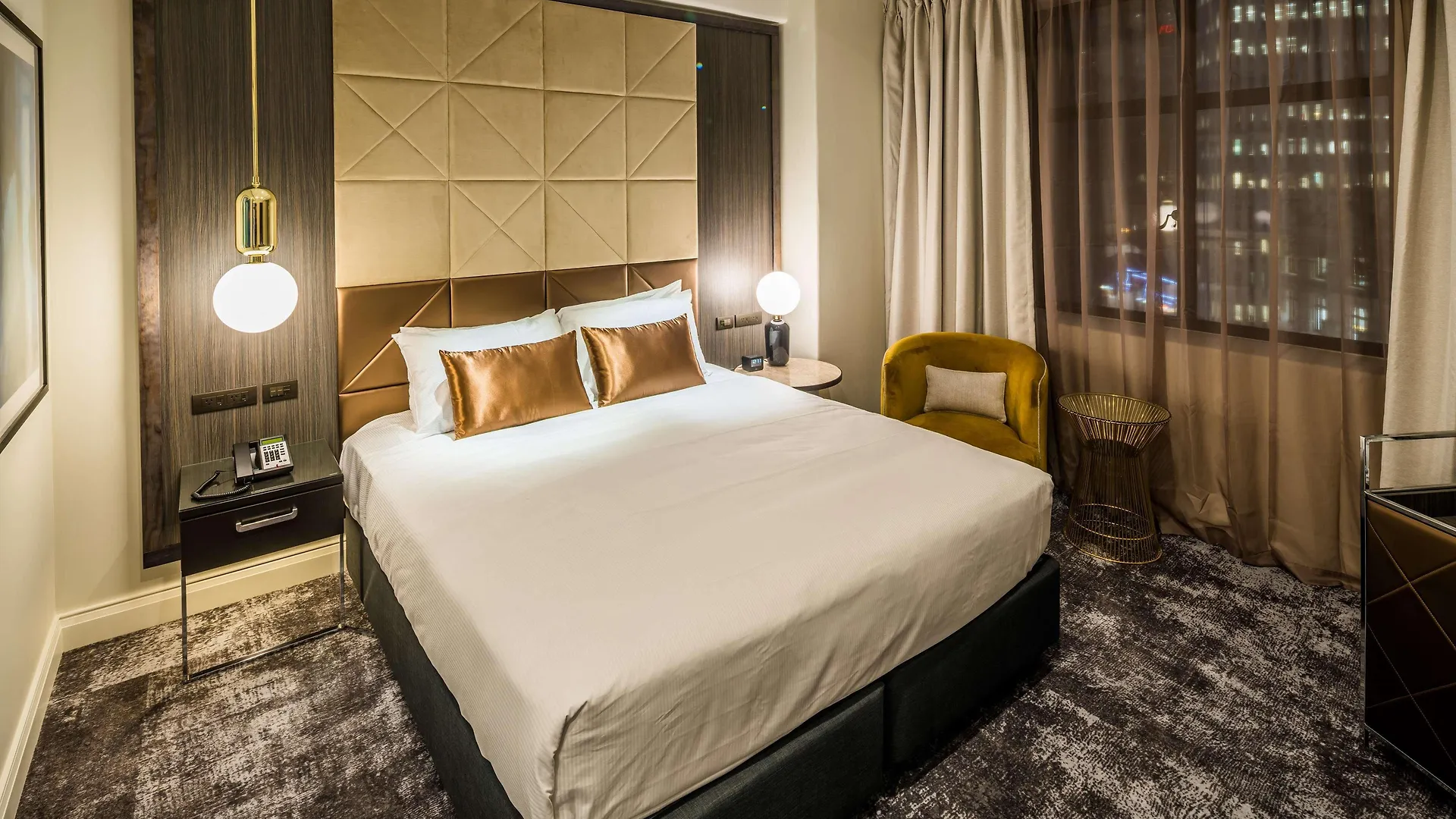 Doubletree By Hilton Wellington Hotel 5*,  New Zealand